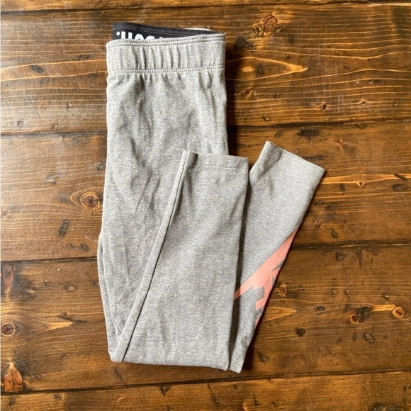 🦄Nike Leggings - Picture 2 of 7